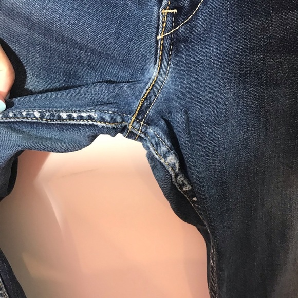 Levi’s Demi Curve Skinny Jeans - Picture 3 of 6